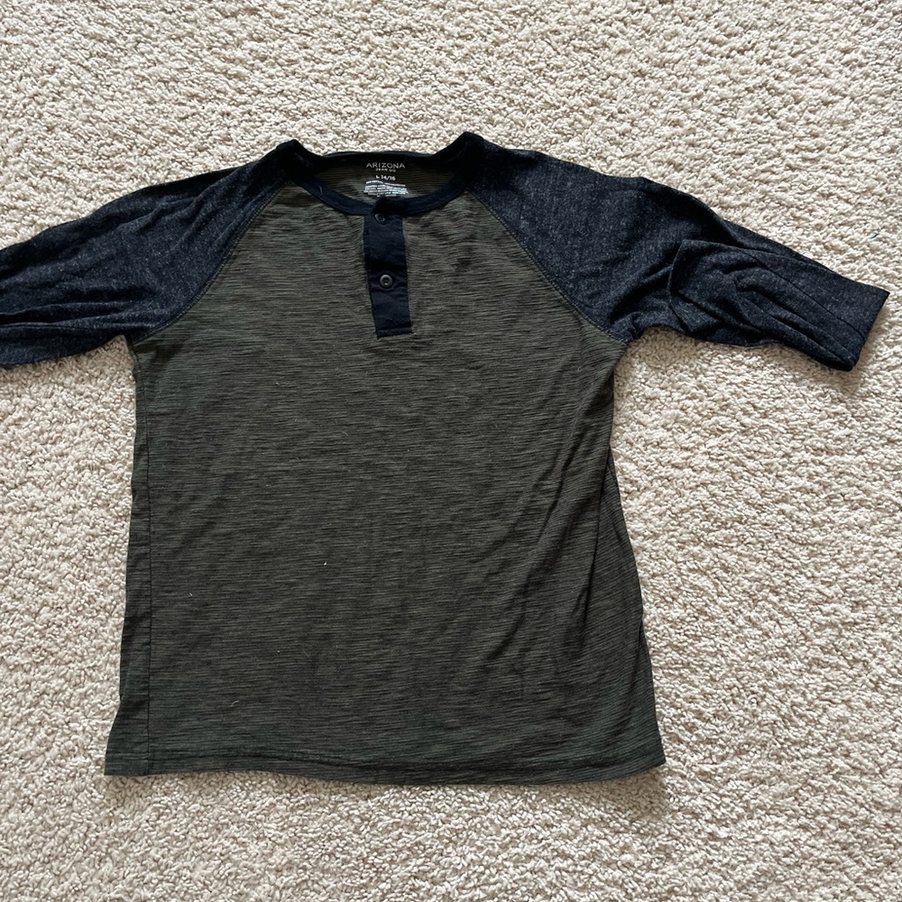 Button long sleeve